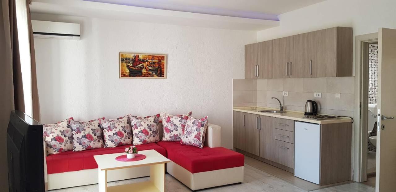 Apartments Ardoni 울친 외부 사진