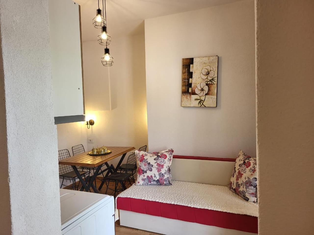 Apartments Ardoni 울친 외부 사진