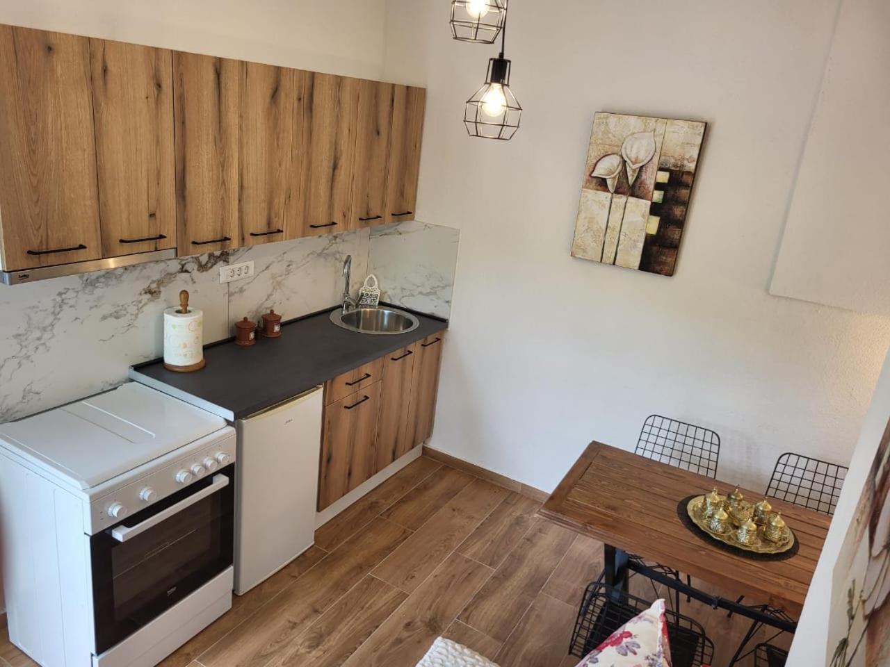 Apartments Ardoni 울친 외부 사진