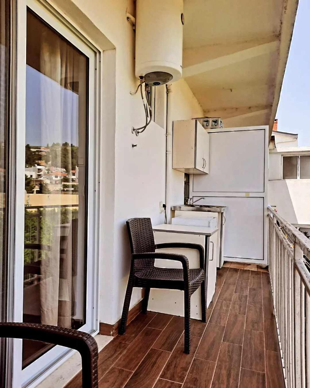 Apartments Ardoni 울친 외부 사진