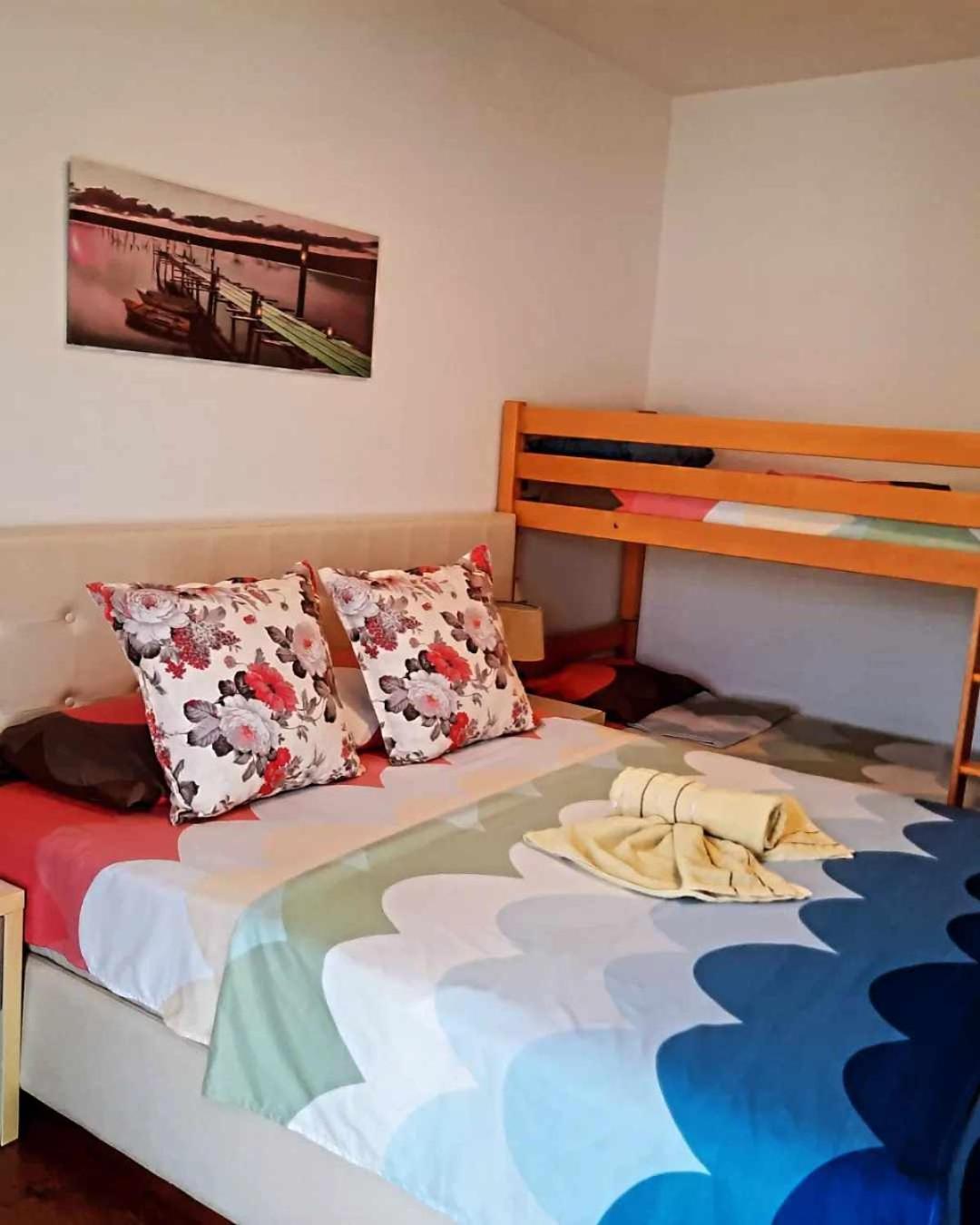 Apartments Ardoni 울친 외부 사진